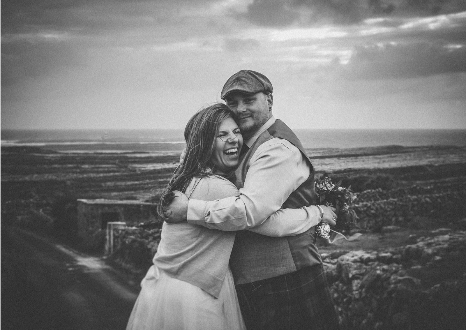 Elopement von Melissa & Chad auf Inishmore, Aran Islands, Irland