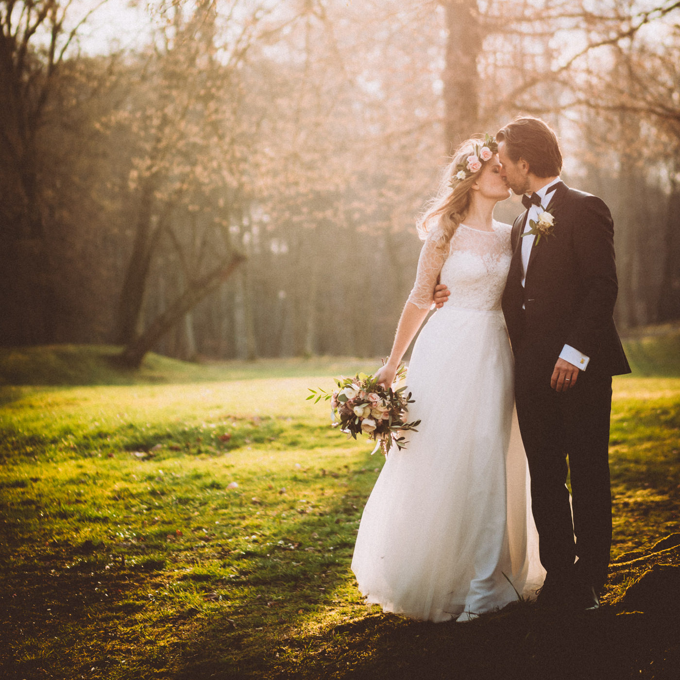 Hochzeit in Hanau - Trauung auf Schloss Philipsruhe, Hochzeitsfotos im Schlosspark Wilhelmsbad, Feier in der Wilhelmsbader Hofküche