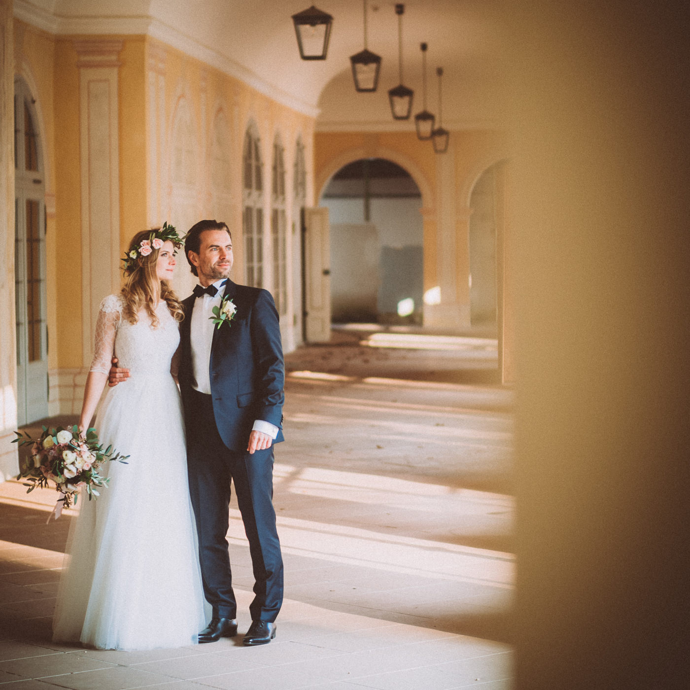 Hochzeit in Hanau - Trauung auf Schloss Philipsruhe, Hochzeitsfotos im Schlosspark Wilhelmsbad, Feier in der Wilhelmsbader Hofküche