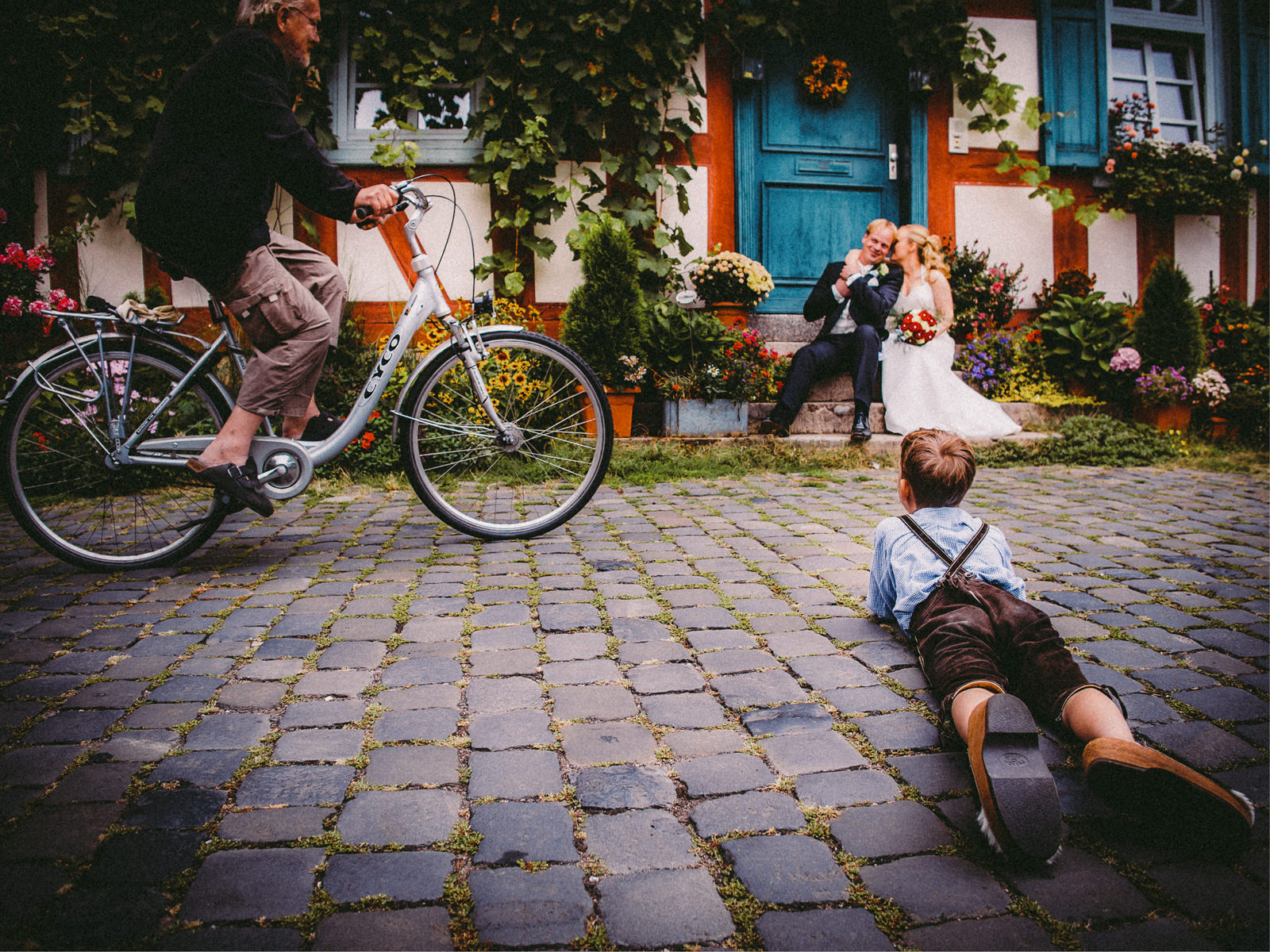 Heinke & Uli | Hochzeit in Frankfurt-Höchst, Bolongaropalast, Altstadt und Schiff Heinke & Uli | Hochzeit in Frankfurt-Höchst, Bolongaropalast, Altstadt und Schiff