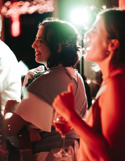 Party auf einer Hochzeit im Kulturbahnhof - Hochzeitsfotograf Idstein