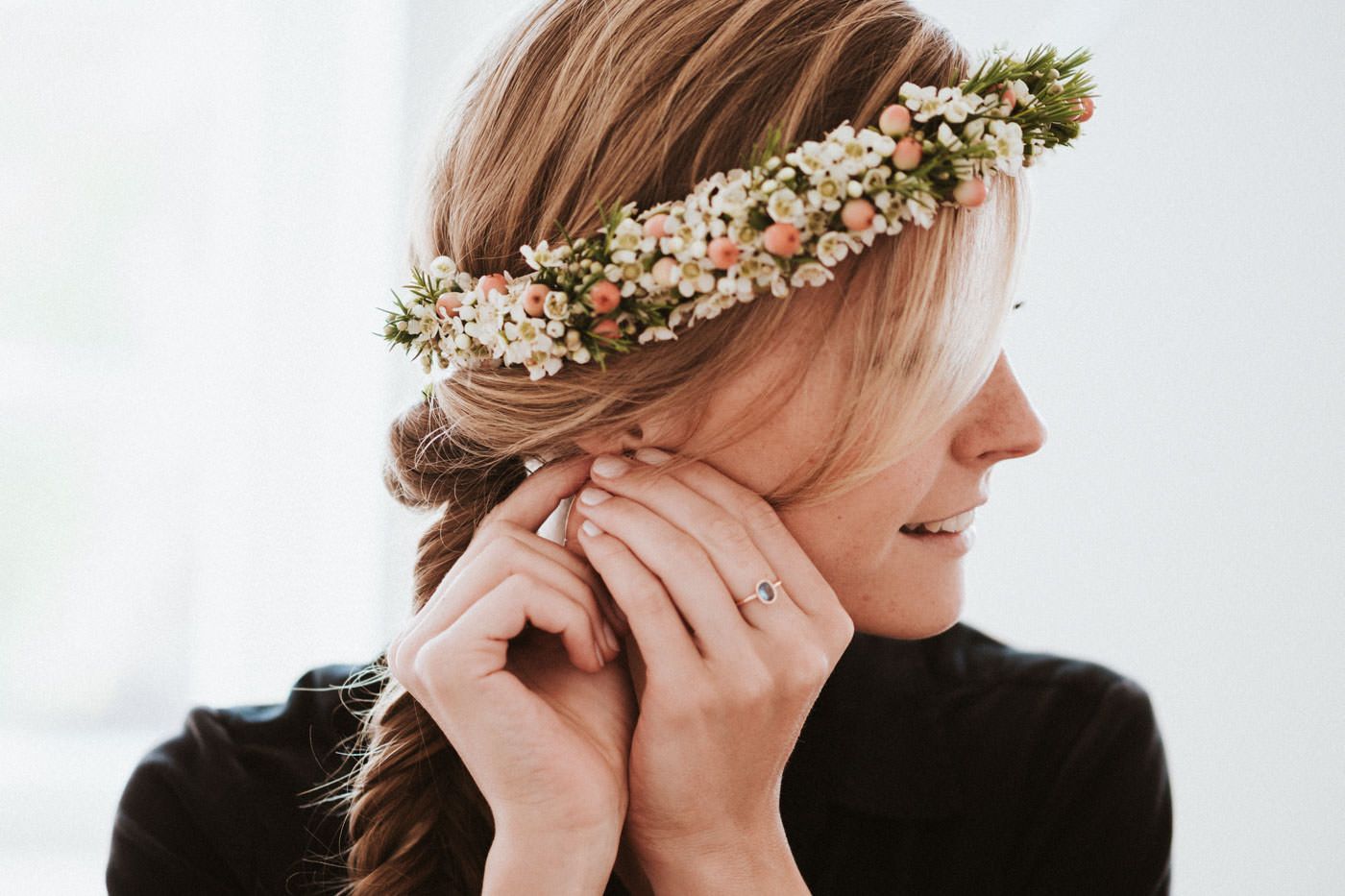 Bride getting ready at her home in Wiesbaden