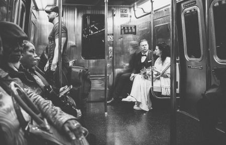 Hochzeitsfotos in der New Yorker Subway - Elopement in New York