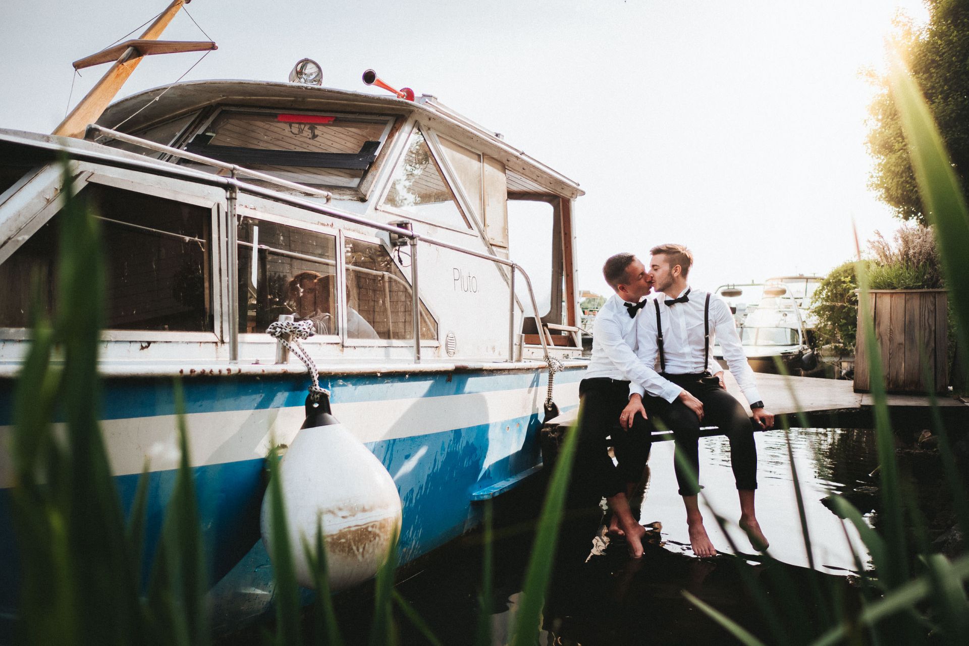 Romantic weddingphoto with sunset between Wiesbaden and Frankfurt